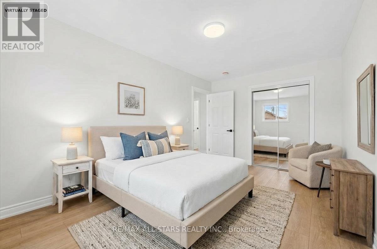 501 Lake Drive S, Georgina, Ontario  L4P 1R8 - Photo 10 - N12963062