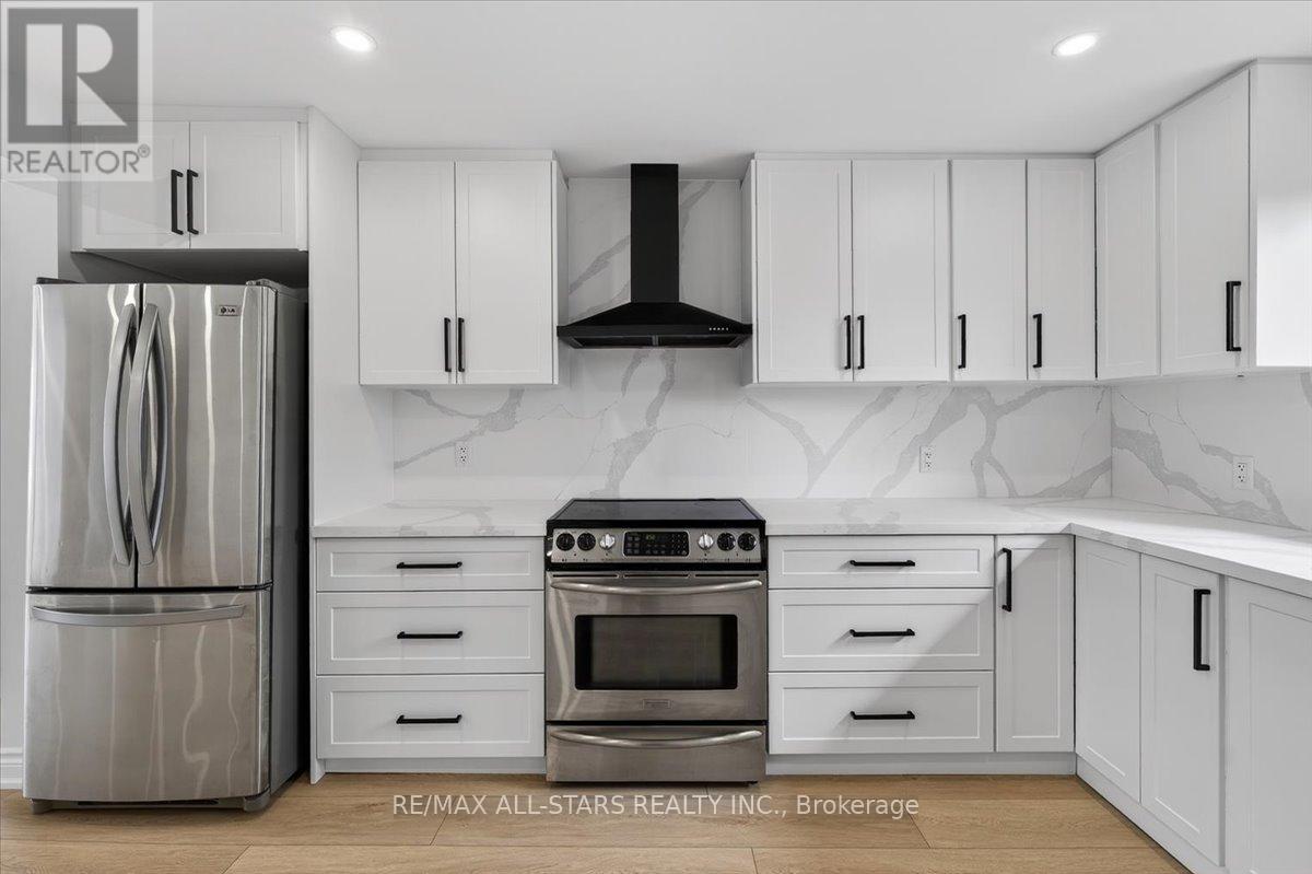 501 Lake Drive S, Georgina, Ontario  L4P 1R8 - Photo 29 - N12963062