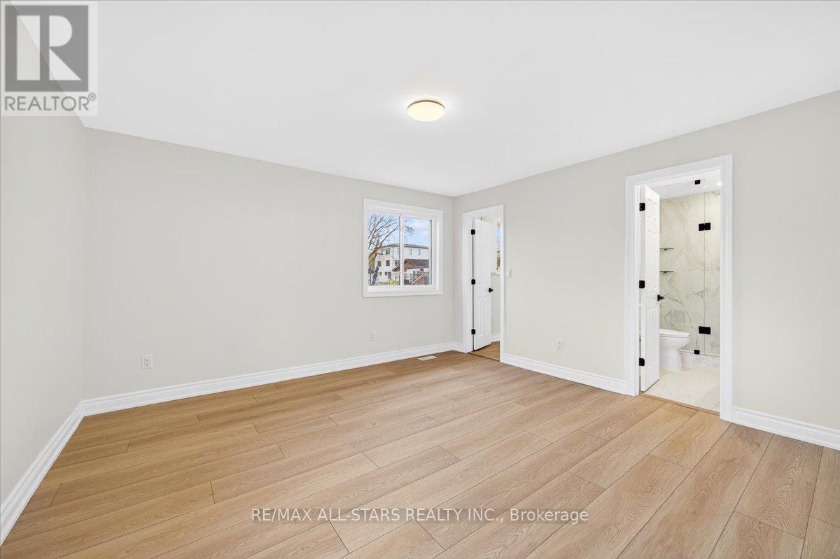 501 Lake Drive S, Georgina, Ontario  L4P 1R8 - Photo 31 - N12963062