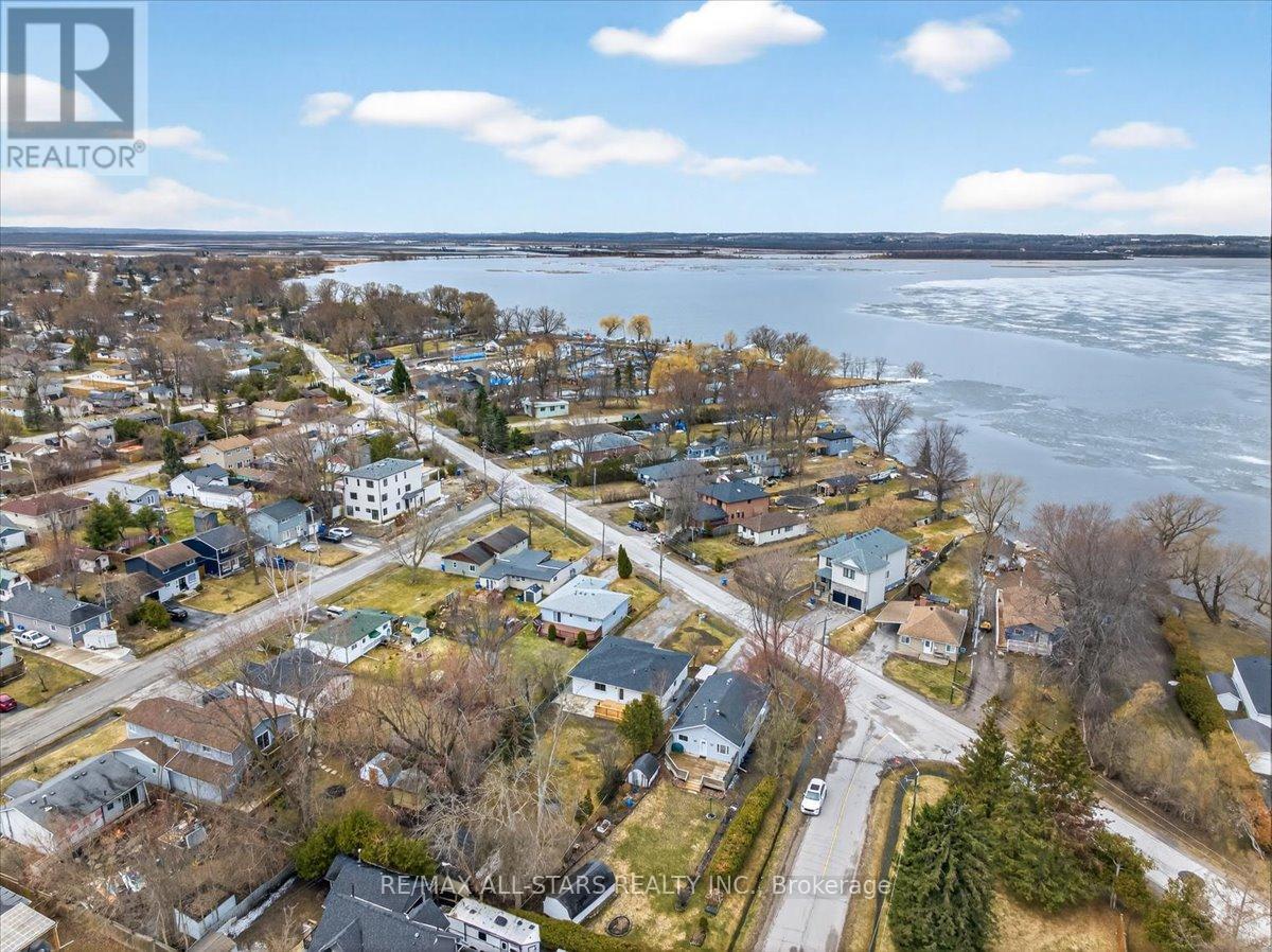 501 Lake Drive S, Georgina, Ontario  L4P 1R8 - Photo 49 - N12963062