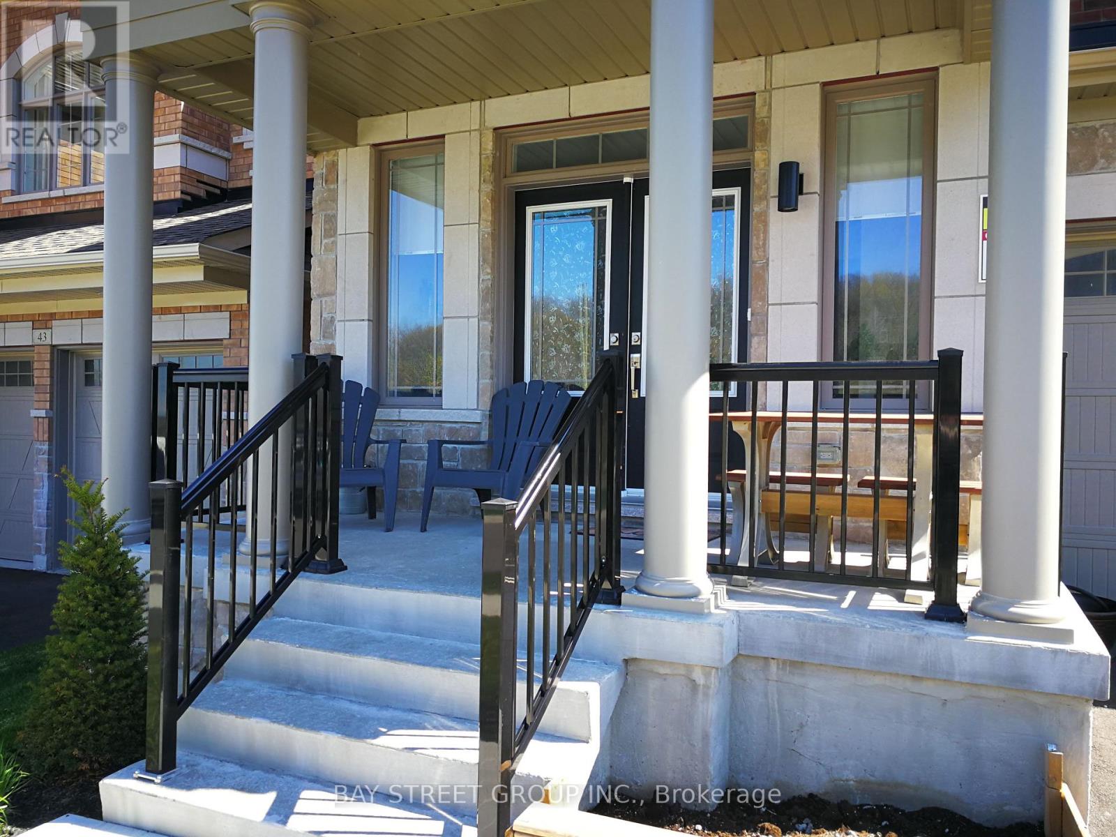 45 Frank Kelly Drive, East Gwillimbury (Holland Landing), Ontario  L9N 0V2 - Photo 2 - N12963066