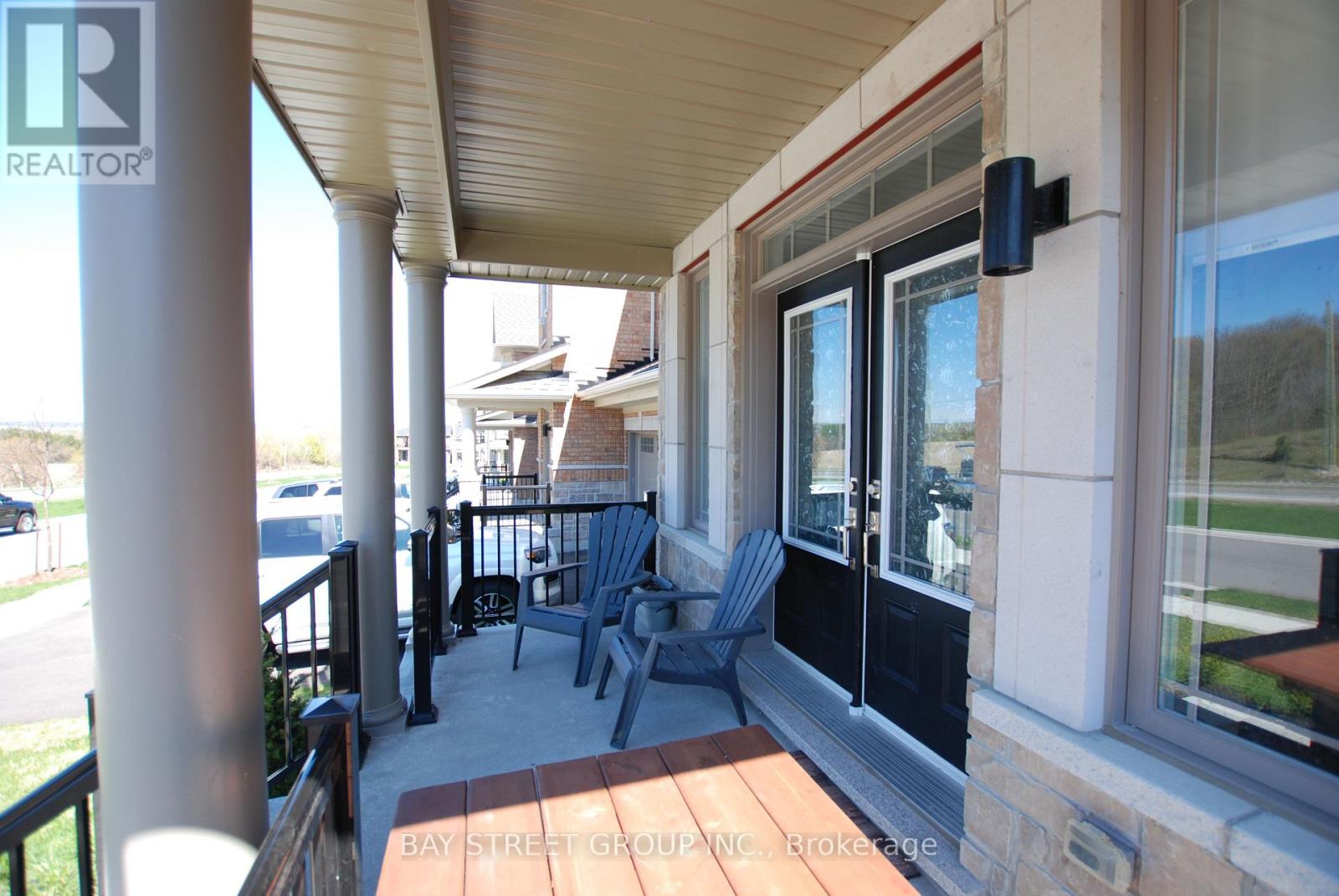 45 Frank Kelly Drive, East Gwillimbury (Holland Landing), Ontario  L9N 0V2 - Photo 3 - N12963066