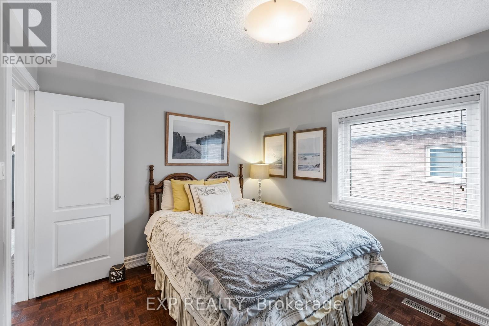 138 Princeton Gate, Vaughan, Ontario  L6A 2S7 - Photo 26 - N12963126