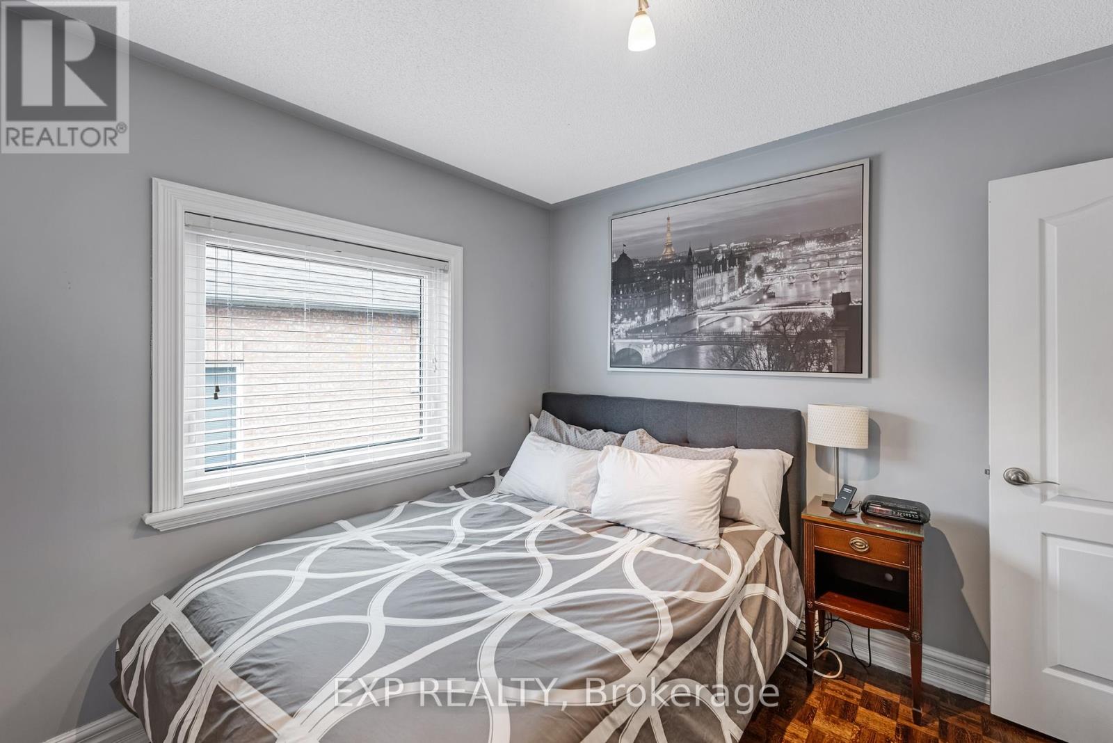 138 Princeton Gate, Vaughan, Ontario  L6A 2S7 - Photo 28 - N12963126