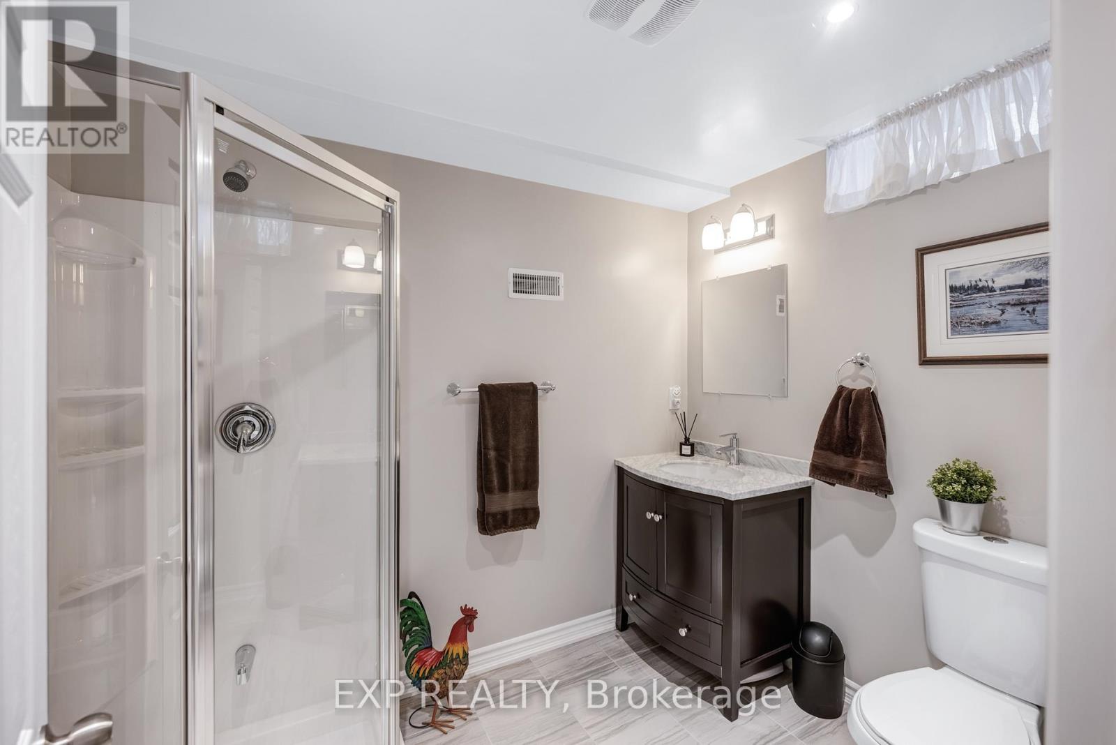 138 Princeton Gate, Vaughan, Ontario  L6A 2S7 - Photo 38 - N12963126