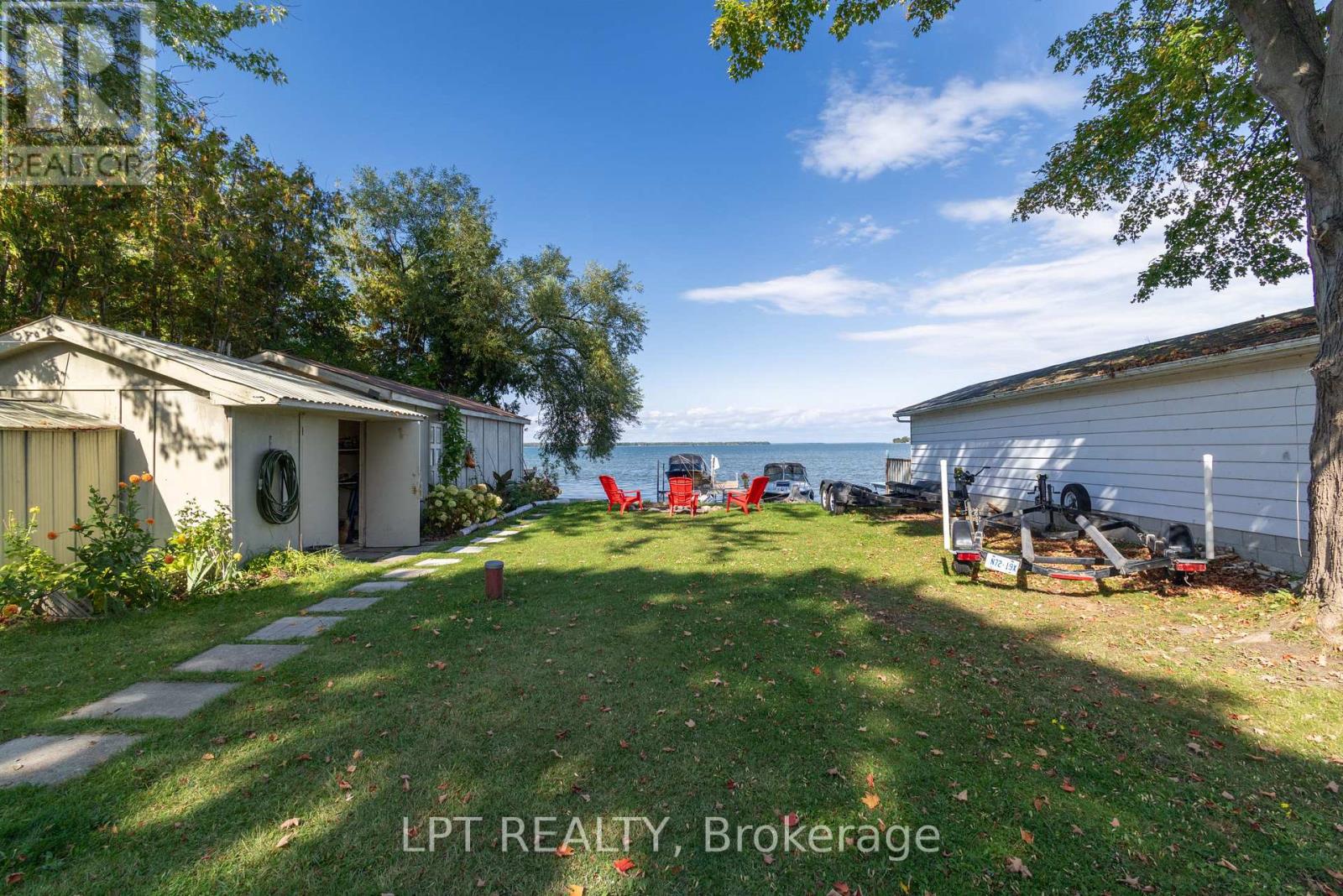 24 Lakeshore Road, Georgina (Virginia), Ontario  L0E 1N0 - Photo 28 - N12963136