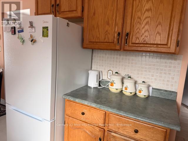 124 Blair Street, North Bay, Ontario  P1A 4E7 - Photo 7 - X12963024