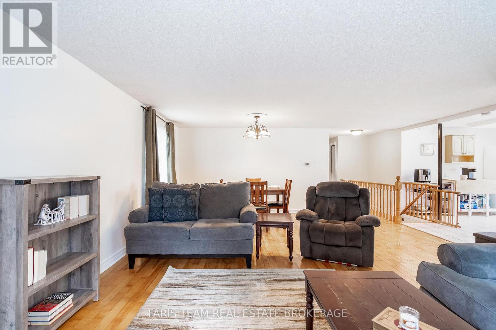 24 Laurie Crescent, Barrie (Wellington), Ontario  L4M 6C7 - Photo 16 - S12962994