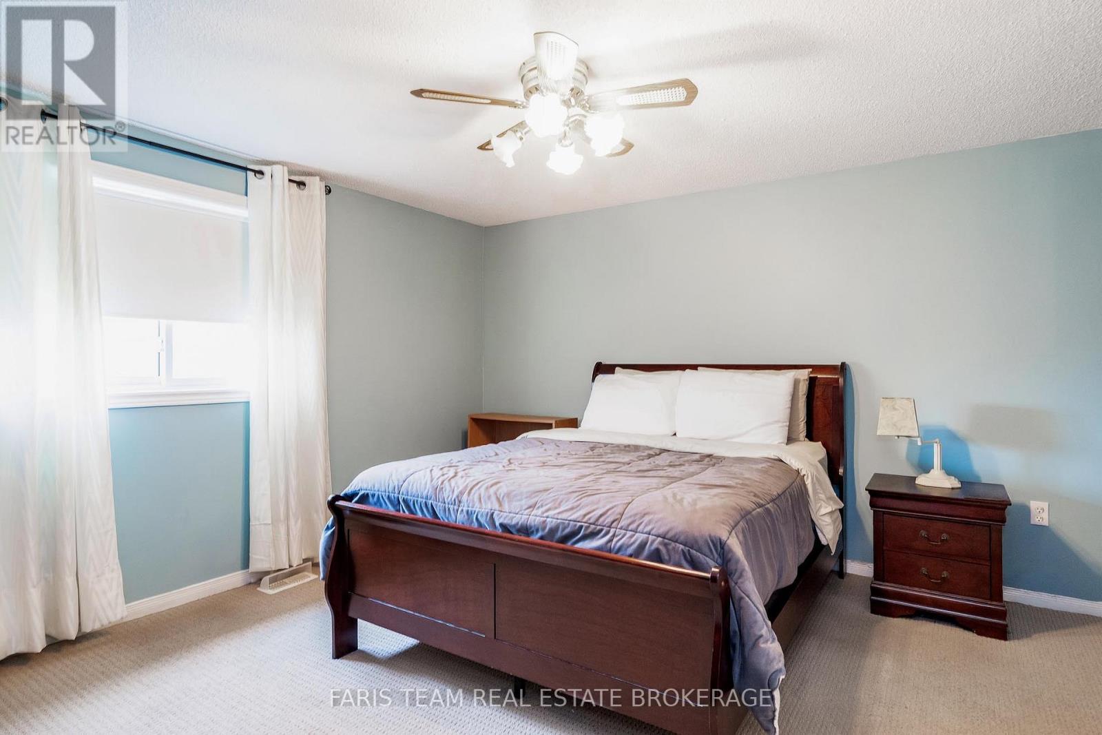 24 Laurie Crescent, Barrie (Wellington), Ontario  L4M 6C7 - Photo 17 - S12962994