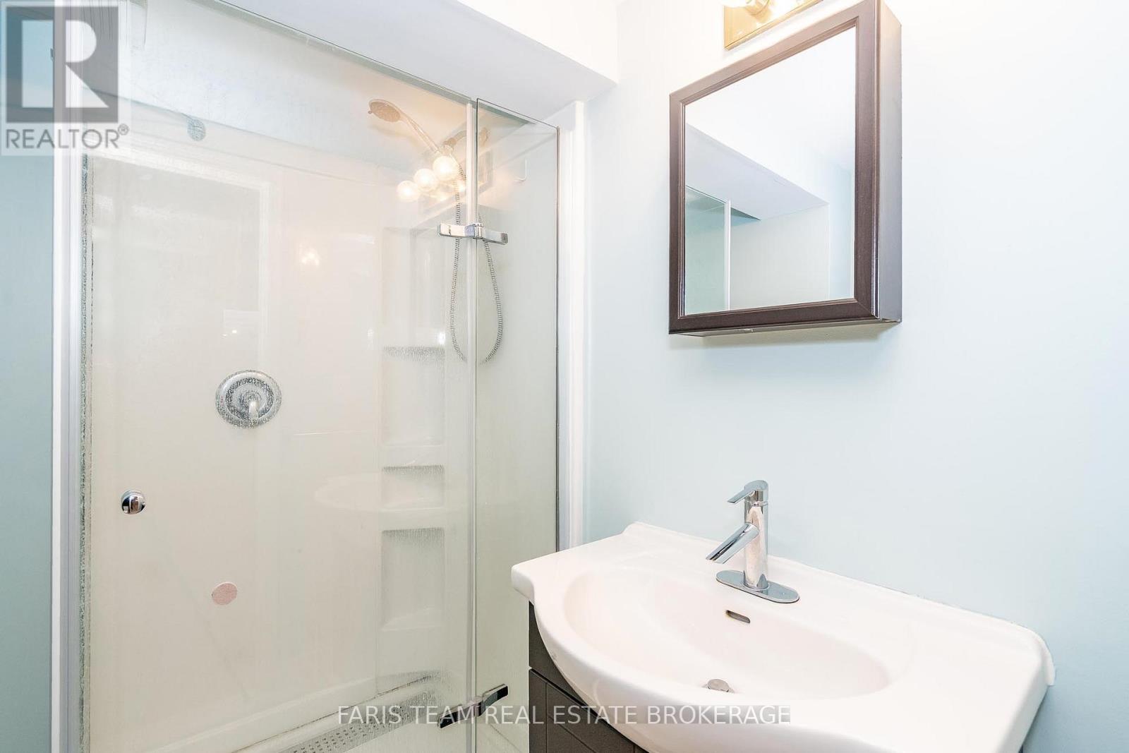 24 Laurie Crescent, Barrie (Wellington), Ontario  L4M 6C7 - Photo 25 - S12962994