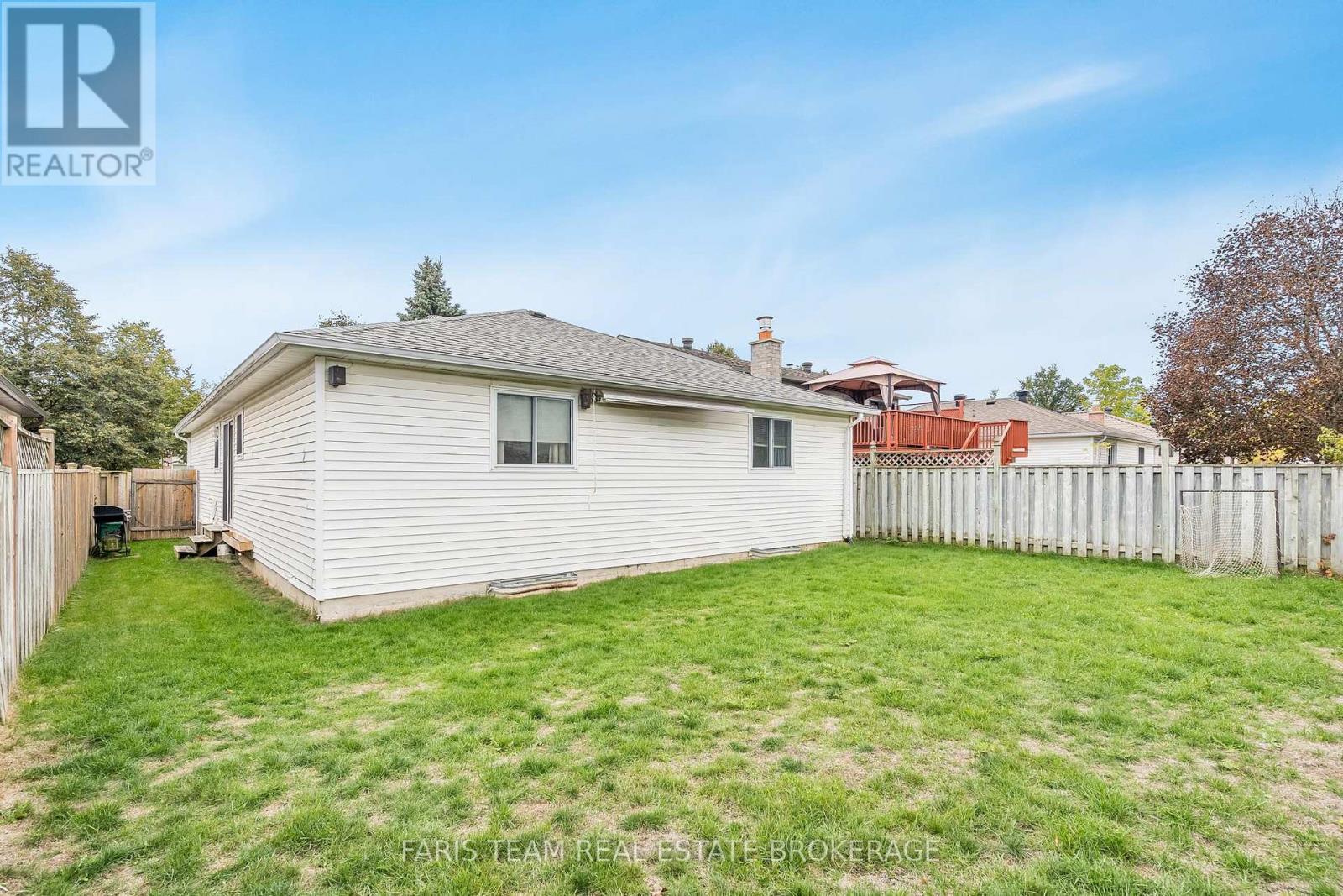 24 Laurie Crescent, Barrie (Wellington), Ontario  L4M 6C7 - Photo 30 - S12962994