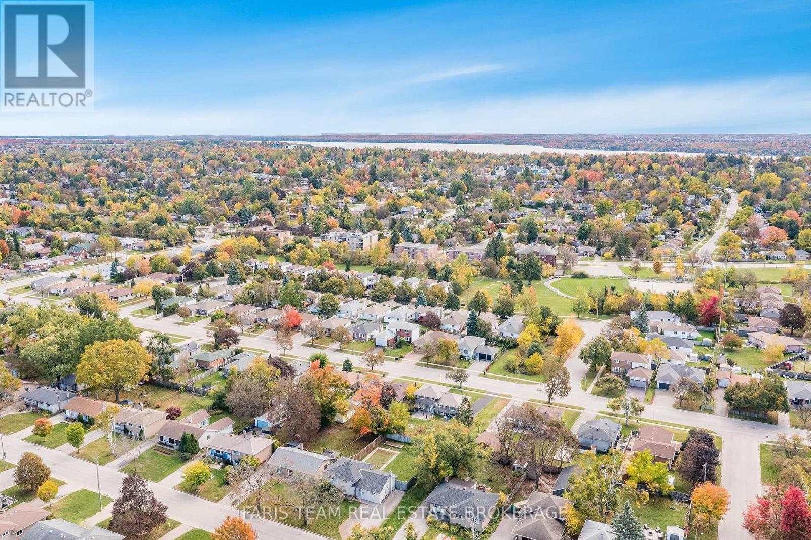 24 Laurie Crescent, Barrie (Wellington), Ontario  L4M 6C7 - Photo 33 - S12962994