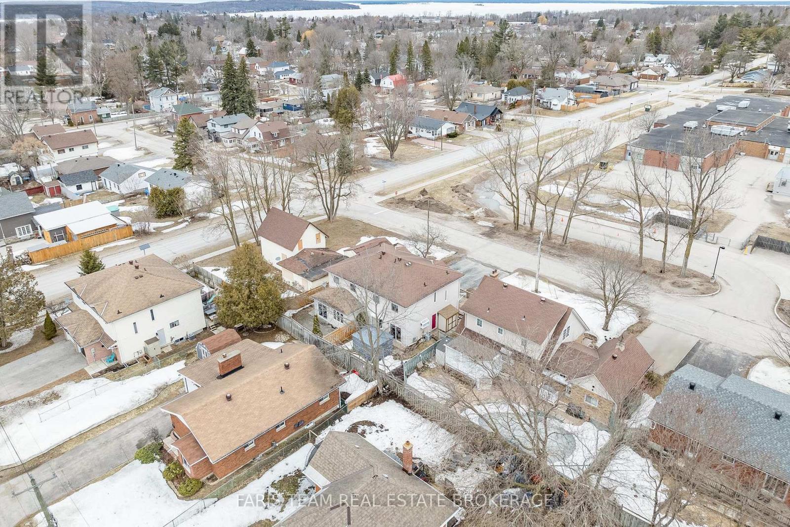 534 Wellington Street, Midland, Ontario  L4R 4W6 - Photo 30 - S12963018