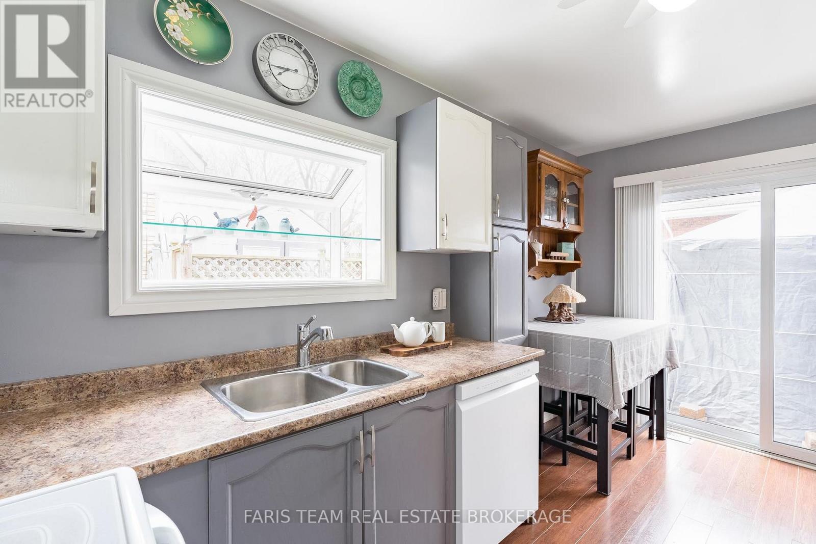 534 Wellington Street, Midland, Ontario  L4R 4W6 - Photo 8 - S12963018