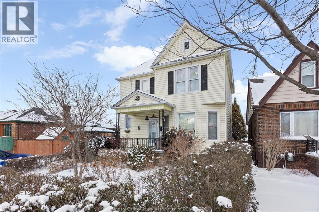 1232 Janette, Windsor, Ontario  N8X 1Y6 - Photo 2 - 26007175