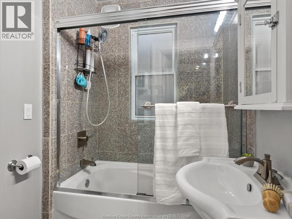 1448 Dufferin Place, Windsor, Ontario  N8X 3K4 - Photo 12 - 26007168