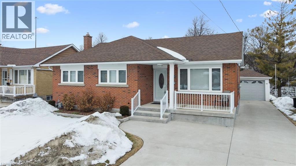 390 Dumfries Avenue, Kitchener, Ontario  N2H 2G1 - Photo 34 - 40818027