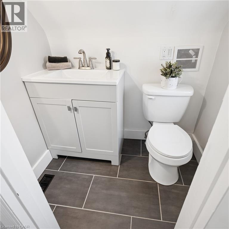 17 Barclay Avenue, Kitchener, Ontario  N2M 4B2 - Photo 23 - 40817820