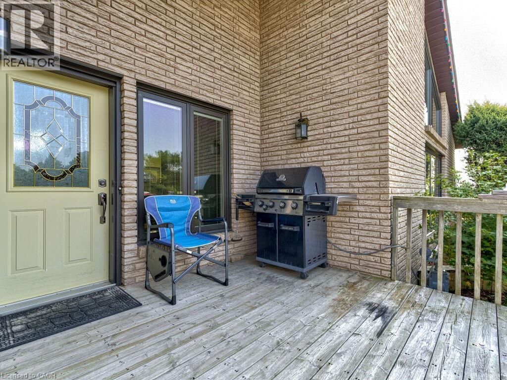 11331 Amos Drive, Milton, Ontario  L0P 1B0 - Photo 6 - 40817214