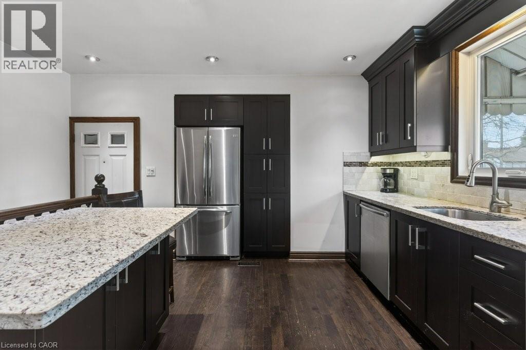 69 West 4th Street, Hamilton, Ontario  L9C 3M6 - Photo 8 - 40815419