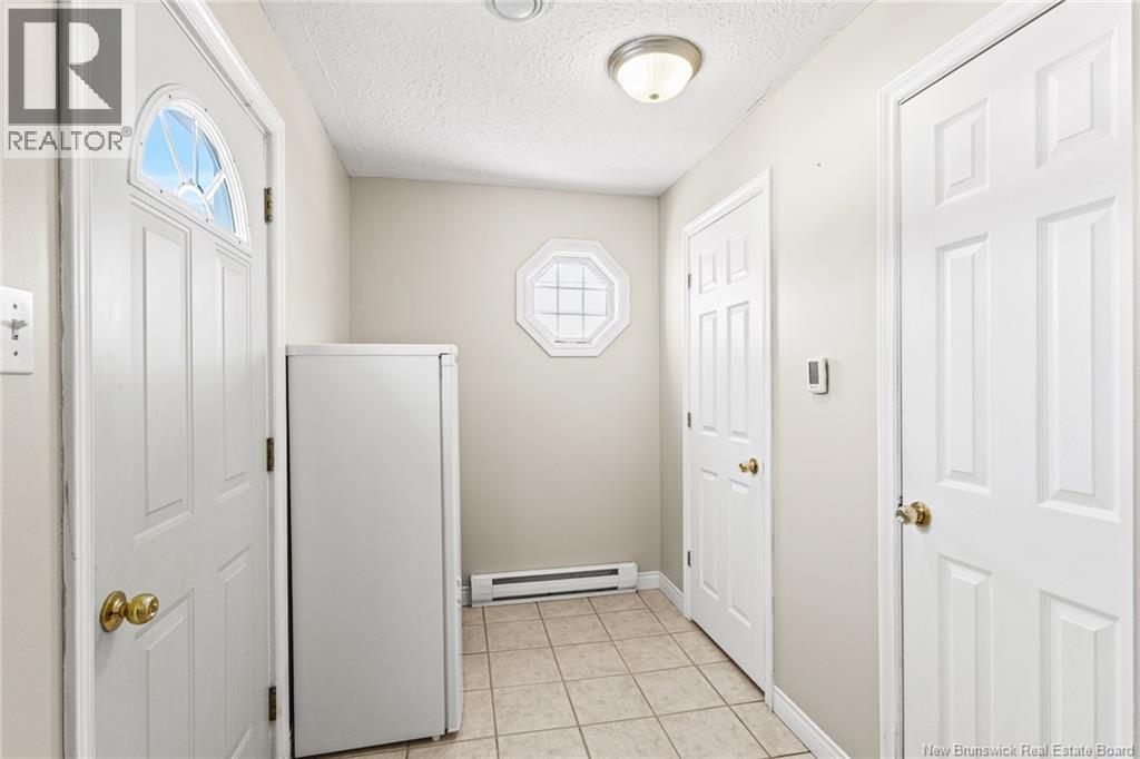 27 Bridge Street, Minto, New Brunswick  E4B 2W9 - Photo 7 - NB136579