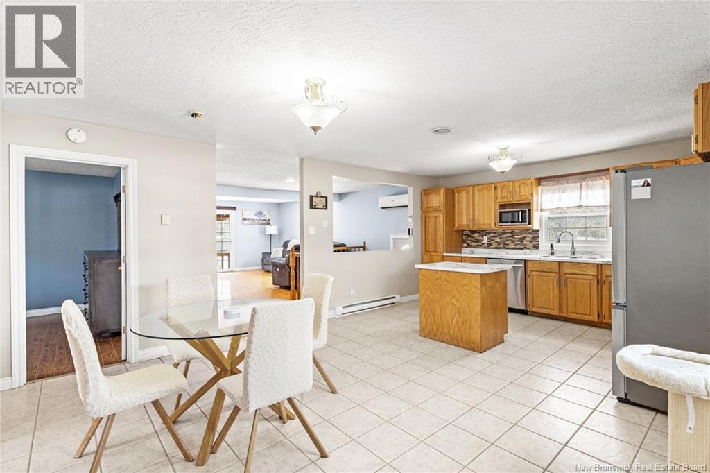 27 Bridge Street, Minto, New Brunswick  E4B 2W9 - Photo 8 - NB136579