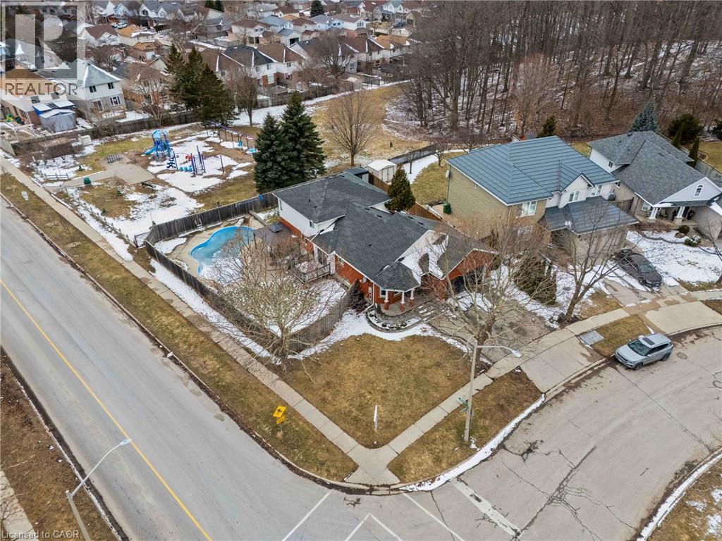 158 Mcmeeken Drive, Cambridge, Ontario  N3C 4C6 - Photo 11 - 40813530