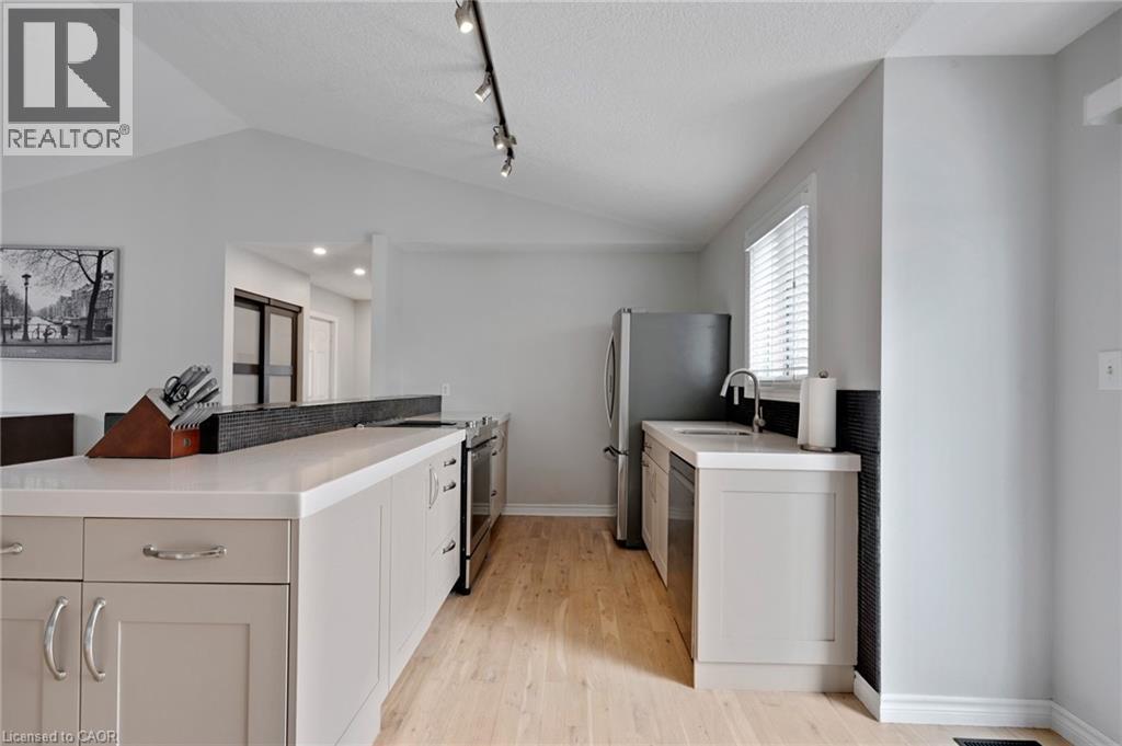 158 Mcmeeken Drive, Cambridge, Ontario  N3C 4C6 - Photo 22 - 40813530