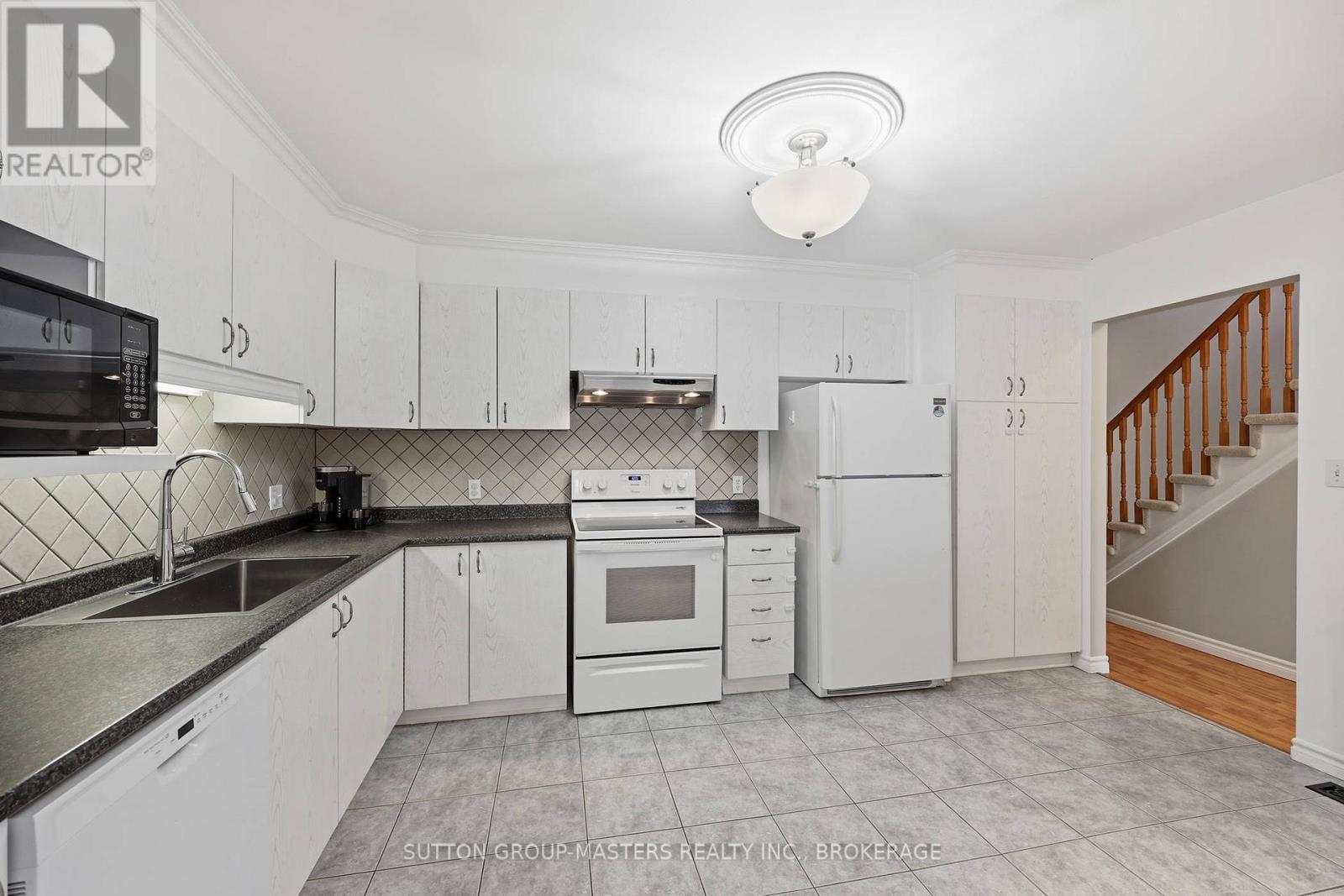 21 Speers Boulevard, Loyalist (Amherstview), Ontario  K7N 1Y9 - Photo 19 - X12962998