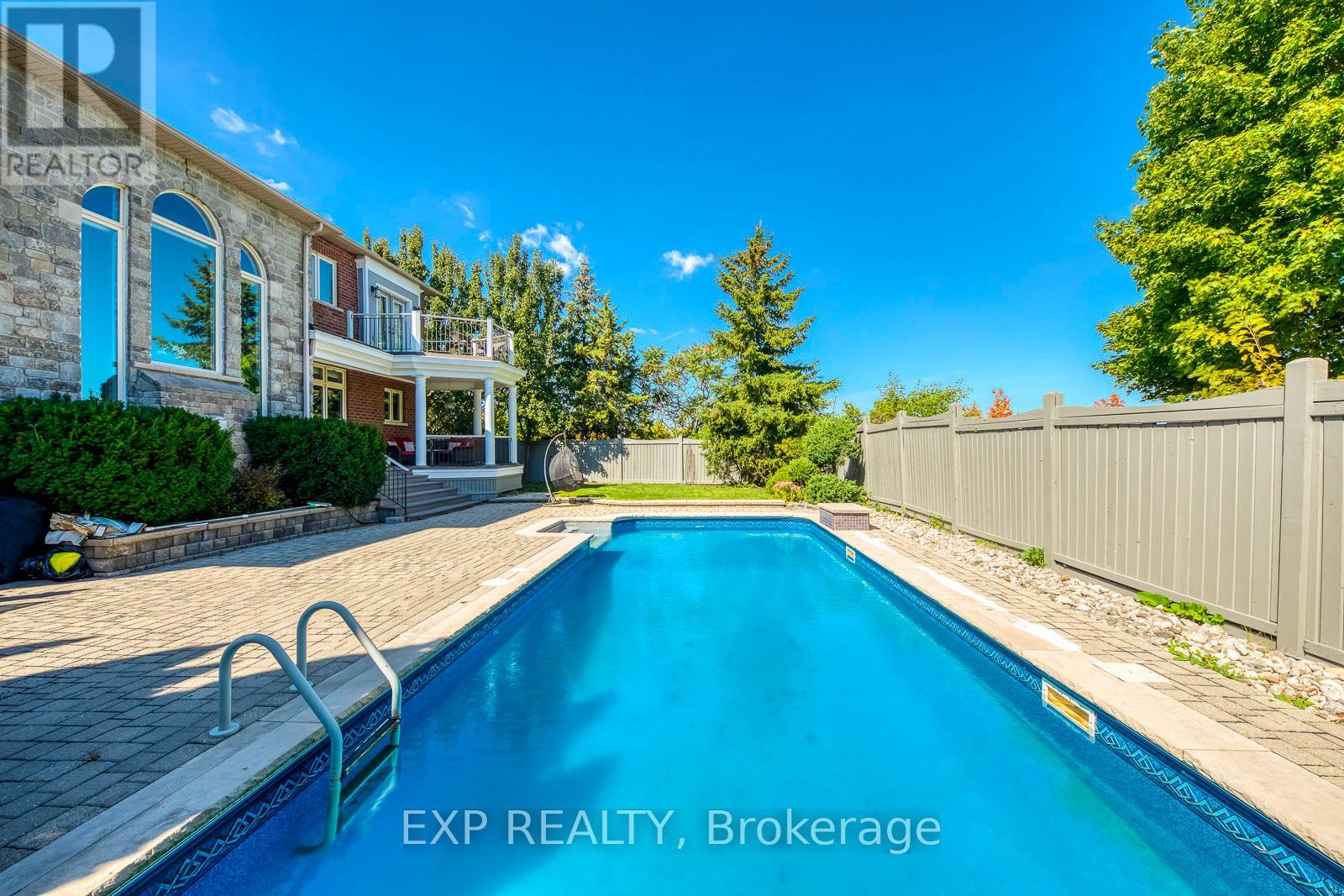 530 Golfview Court, Oakville, Ontario  L6M 4W6 - Photo 46 - W12962922