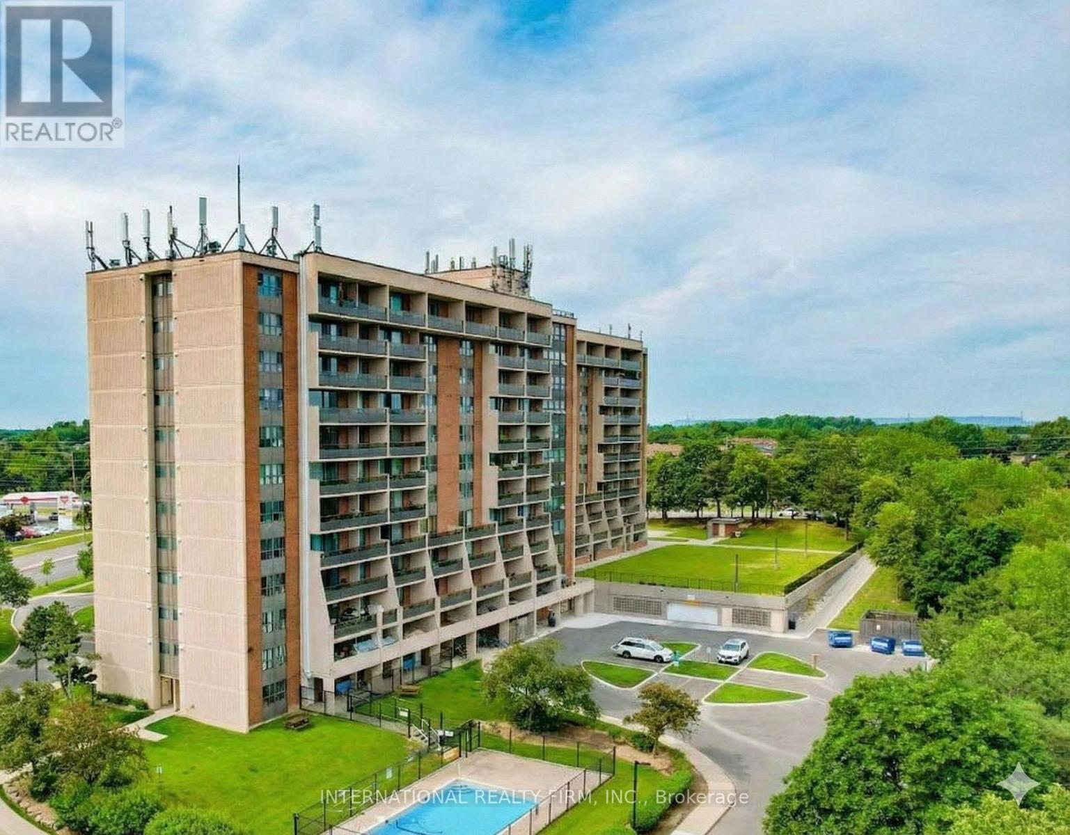 812 - 2929 AQUITAINE AVENUE, Mississauga, Ontario