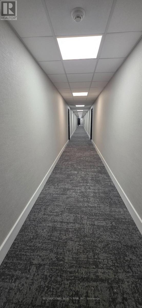 812 - 2929 Aquitaine Avenue, Mississauga, Ontario  L5N 2C7 - Photo 34 - W12962926