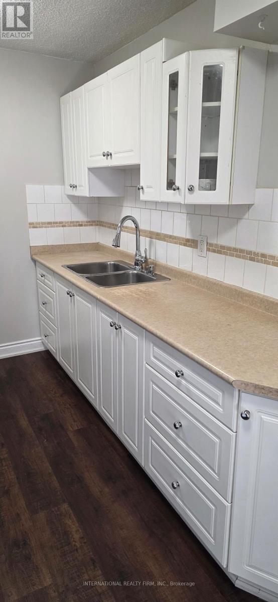 812 - 2929 Aquitaine Avenue, Mississauga, Ontario  L5N 2C7 - Photo 5 - W12962926