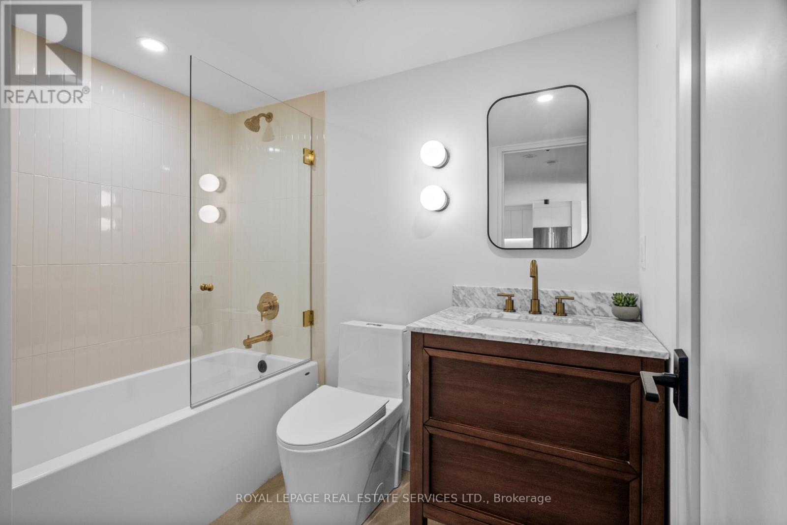 1005 - 1320 Islington Avenue, Toronto, Ontario  M9A 5C6 - Photo 27 - W12962940