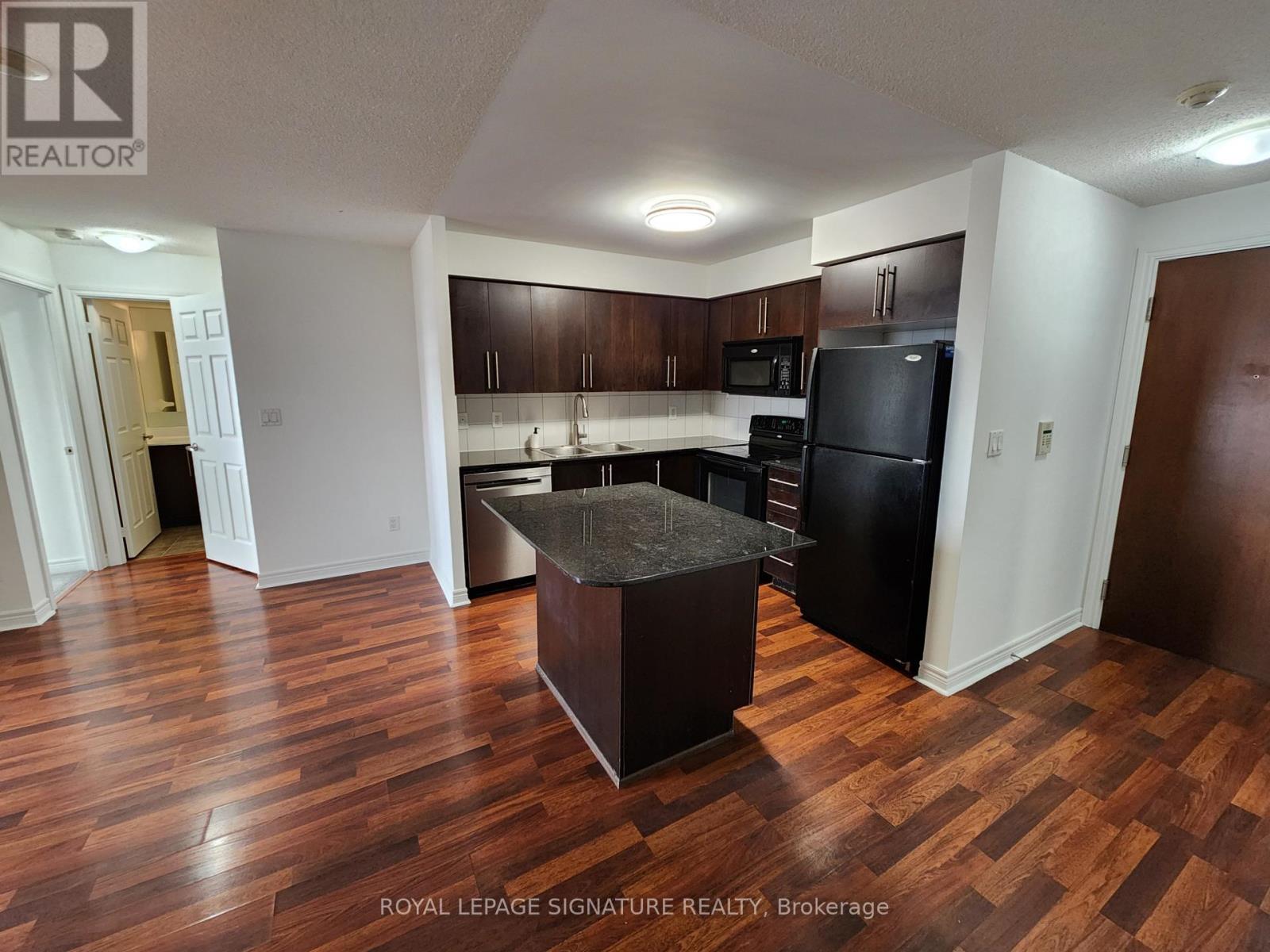 3009 - 310 Burnhamthorpe Road W, Mississauga, Ontario  L5B 4P9 - Photo 14 - W12962972