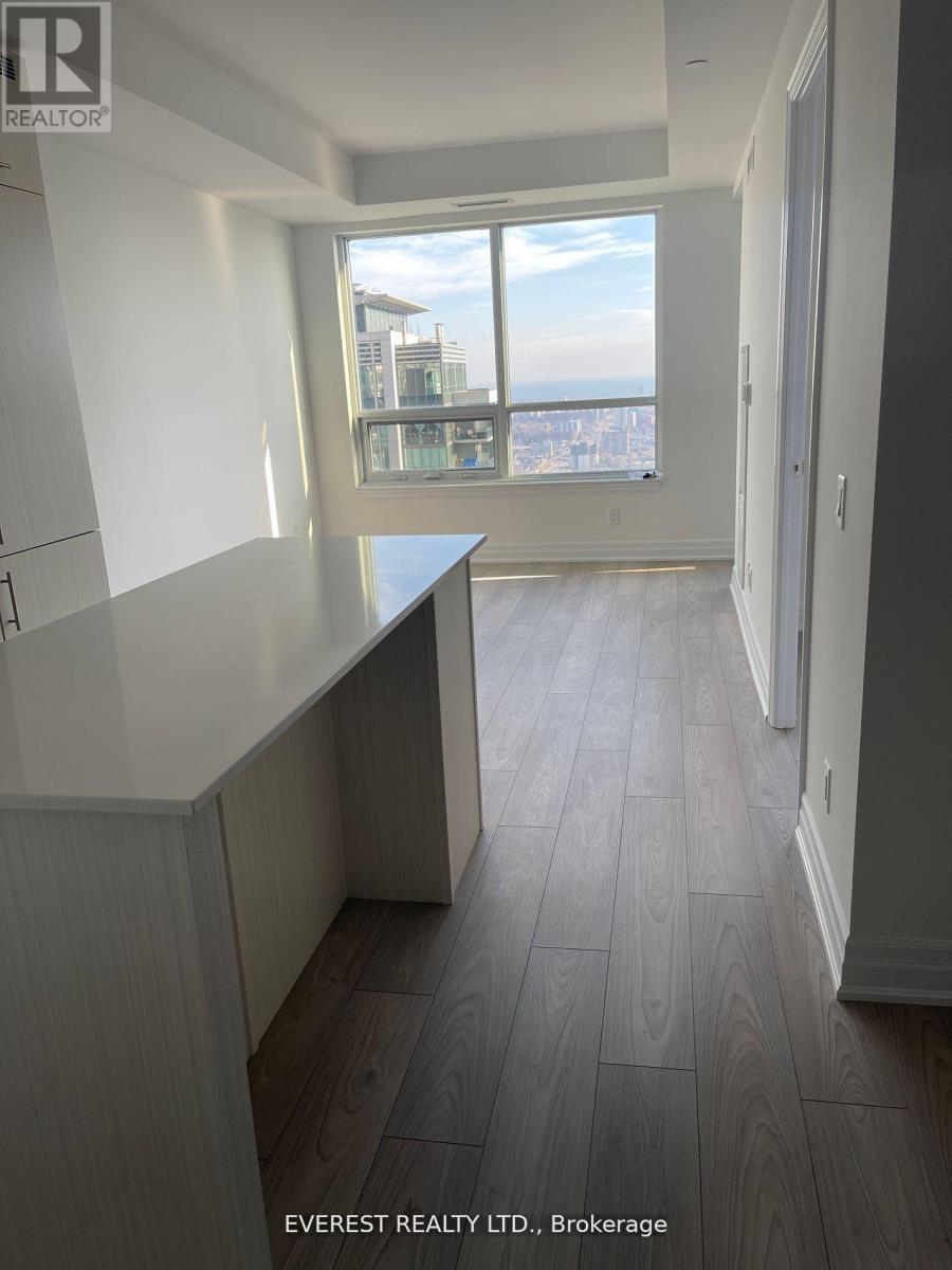 3307 - 36 Elm Drive W, Mississauga, Ontario  L5B 0N3 - Photo 4 - W12962988