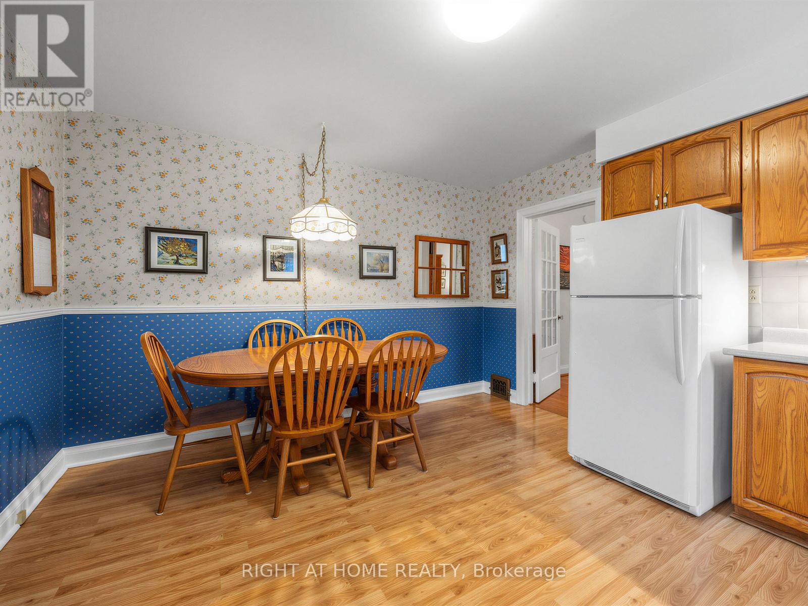 84 Shanly Street, Toronto, Ontario  M6H 1S7 - Photo 15 - W12963010