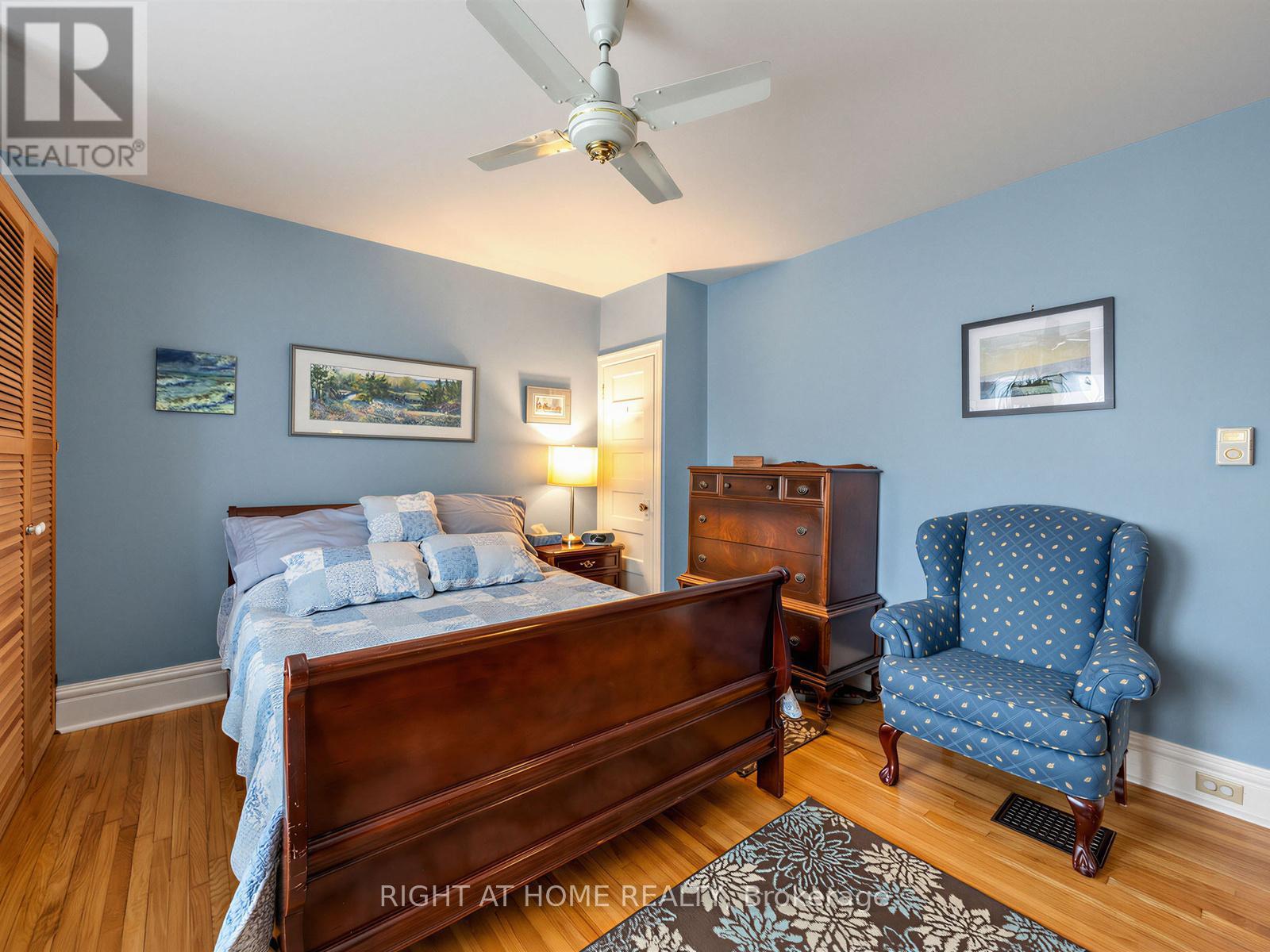 84 Shanly Street, Toronto, Ontario  M6H 1S7 - Photo 19 - W12963010