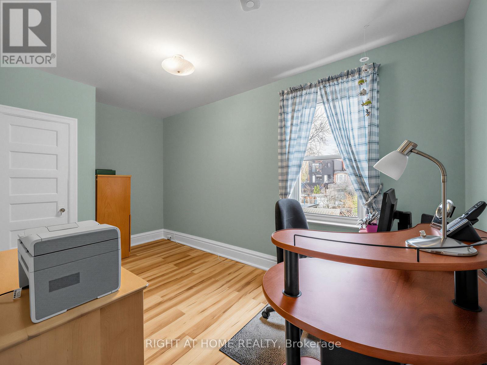 84 Shanly Street, Toronto, Ontario  M6H 1S7 - Photo 24 - W12963010