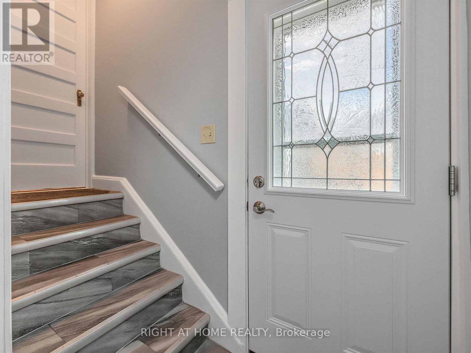 84 Shanly Street, Toronto, Ontario  M6H 1S7 - Photo 33 - W12963010