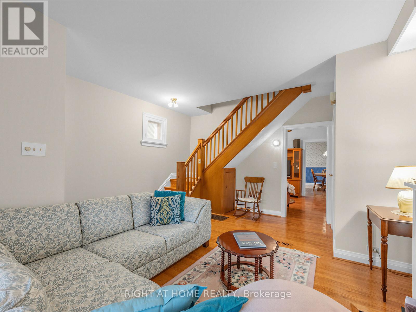 84 Shanly Street, Toronto, Ontario  M6H 1S7 - Photo 6 - W12963010