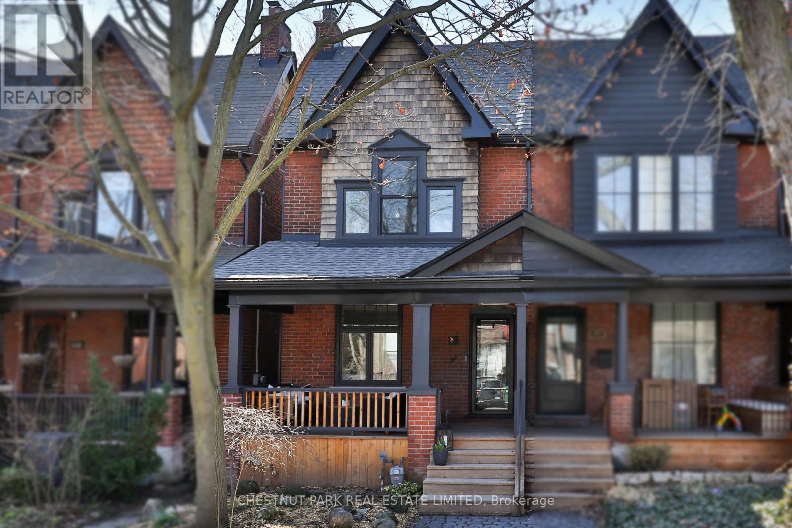 560 GLADSTONE AVENUE, Toronto, Ontario