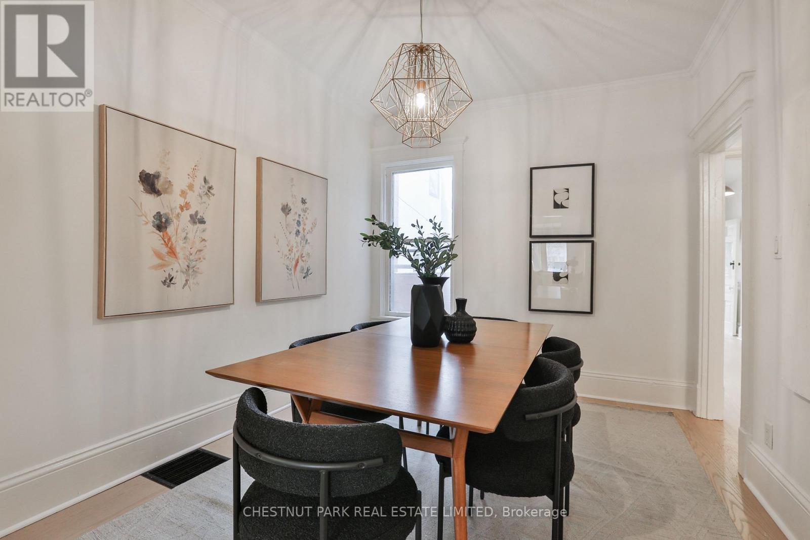 560 Gladstone Avenue, Toronto, Ontario  M6H 3J2 - Photo 11 - W12963050