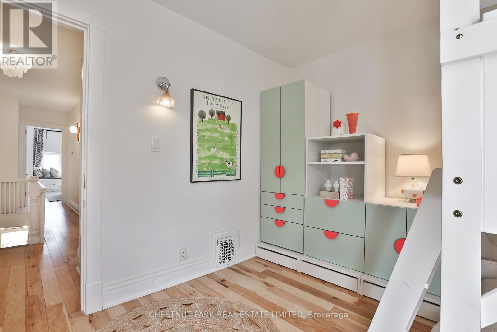 560 Gladstone Avenue, Toronto, Ontario  M6H 3J2 - Photo 28 - W12963050