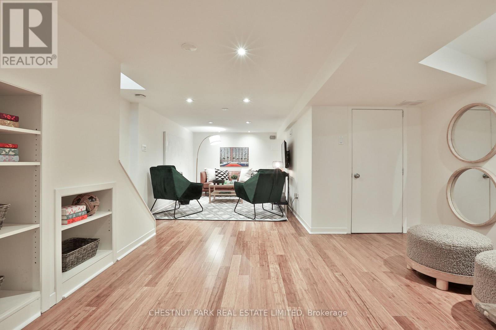 560 Gladstone Avenue, Toronto, Ontario  M6H 3J2 - Photo 34 - W12963050