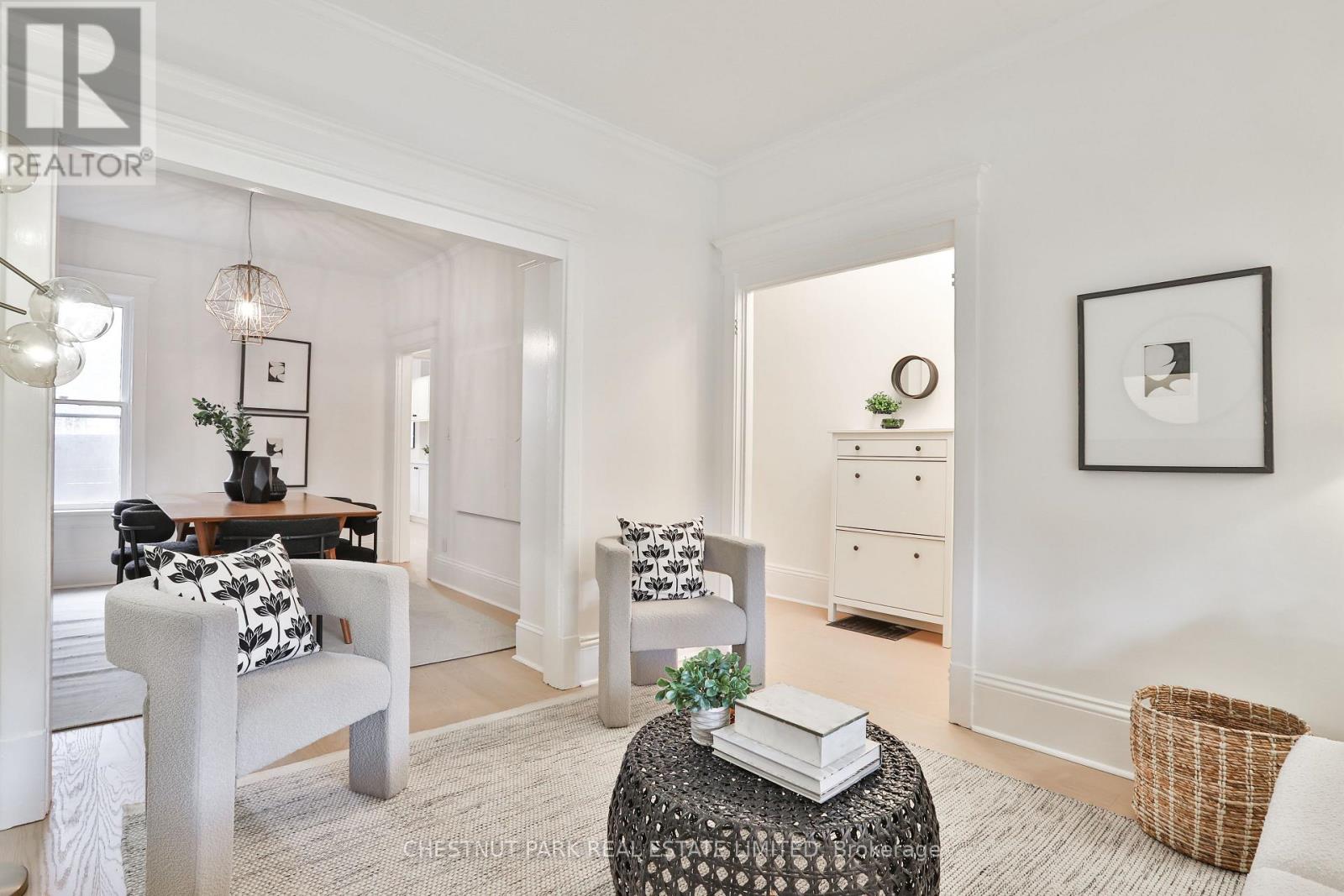 560 Gladstone Avenue, Toronto, Ontario  M6H 3J2 - Photo 8 - W12963050