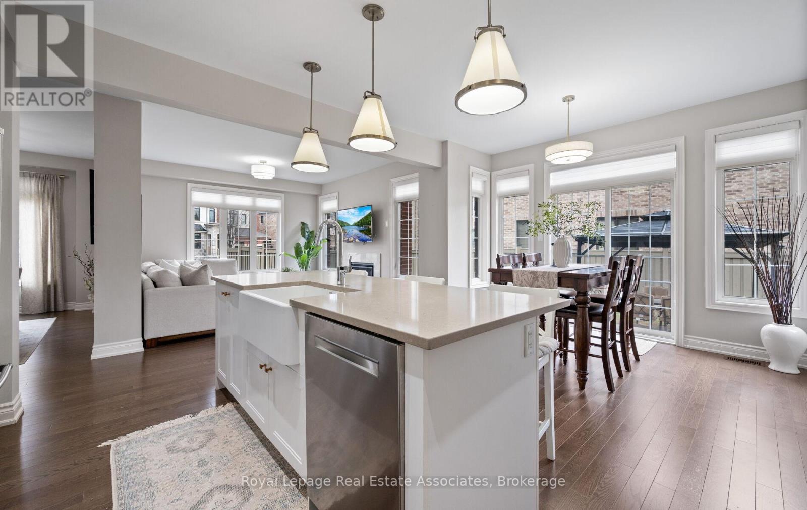 1285 Raspberry Terrace, Milton, Ontario  L9E 1N2 - Photo 11 - W12963120