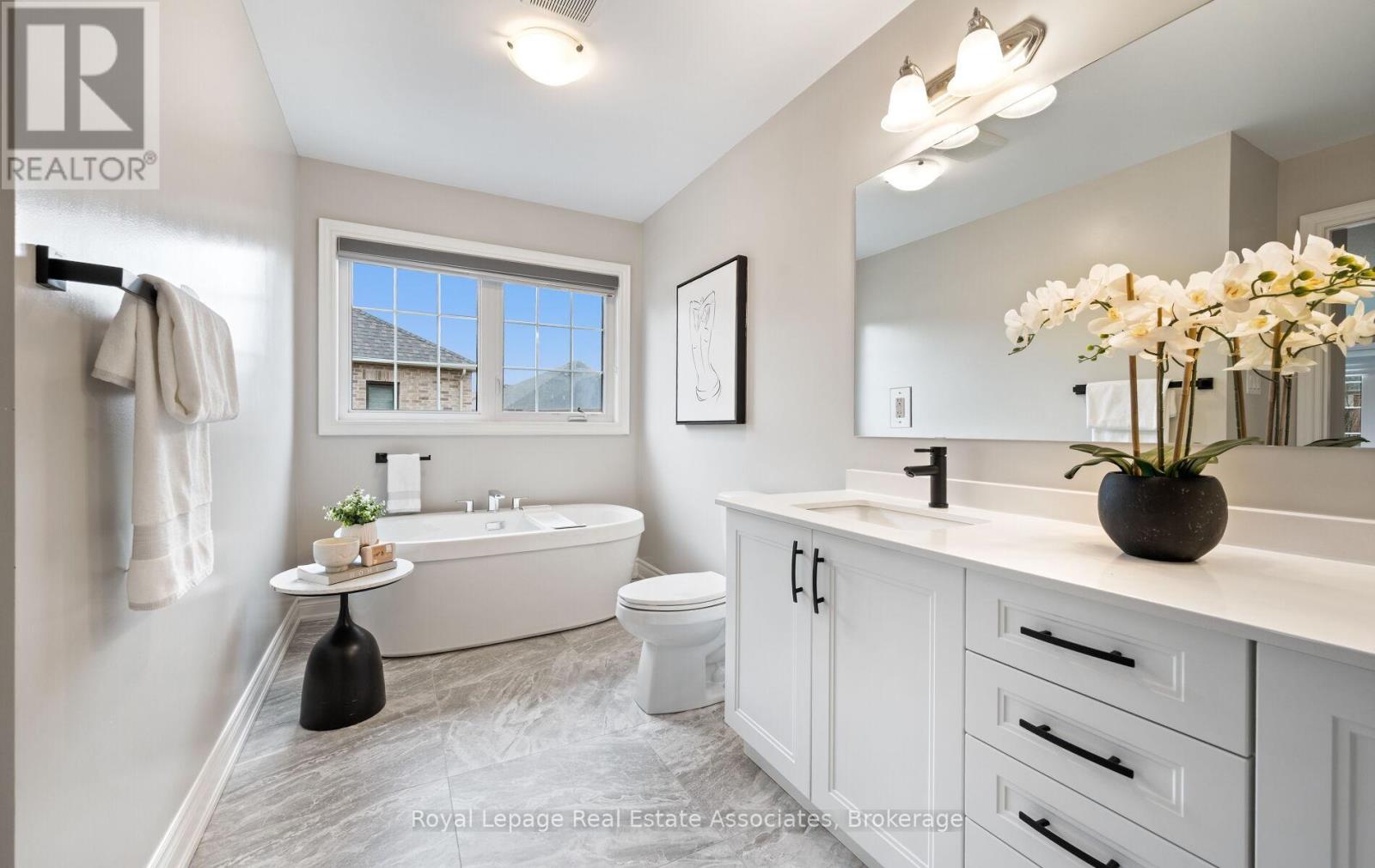 1285 Raspberry Terrace, Milton, Ontario  L9E 1N2 - Photo 28 - W12963120