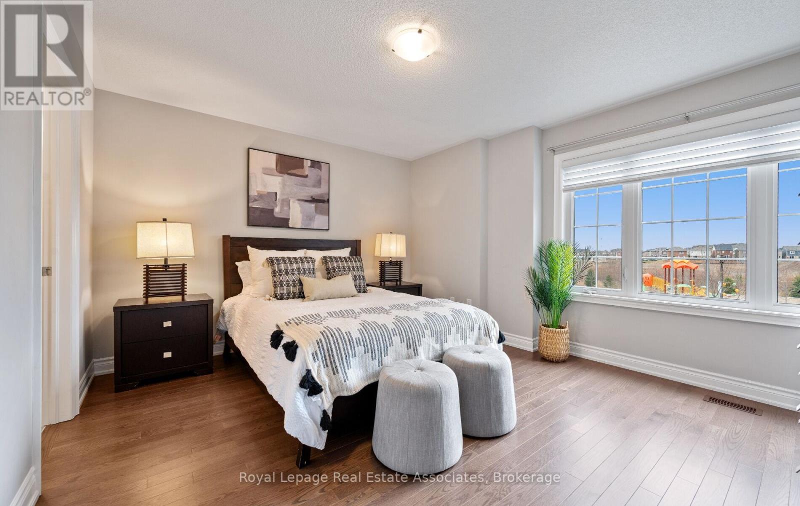 1285 Raspberry Terrace, Milton, Ontario  L9E 1N2 - Photo 31 - W12963120