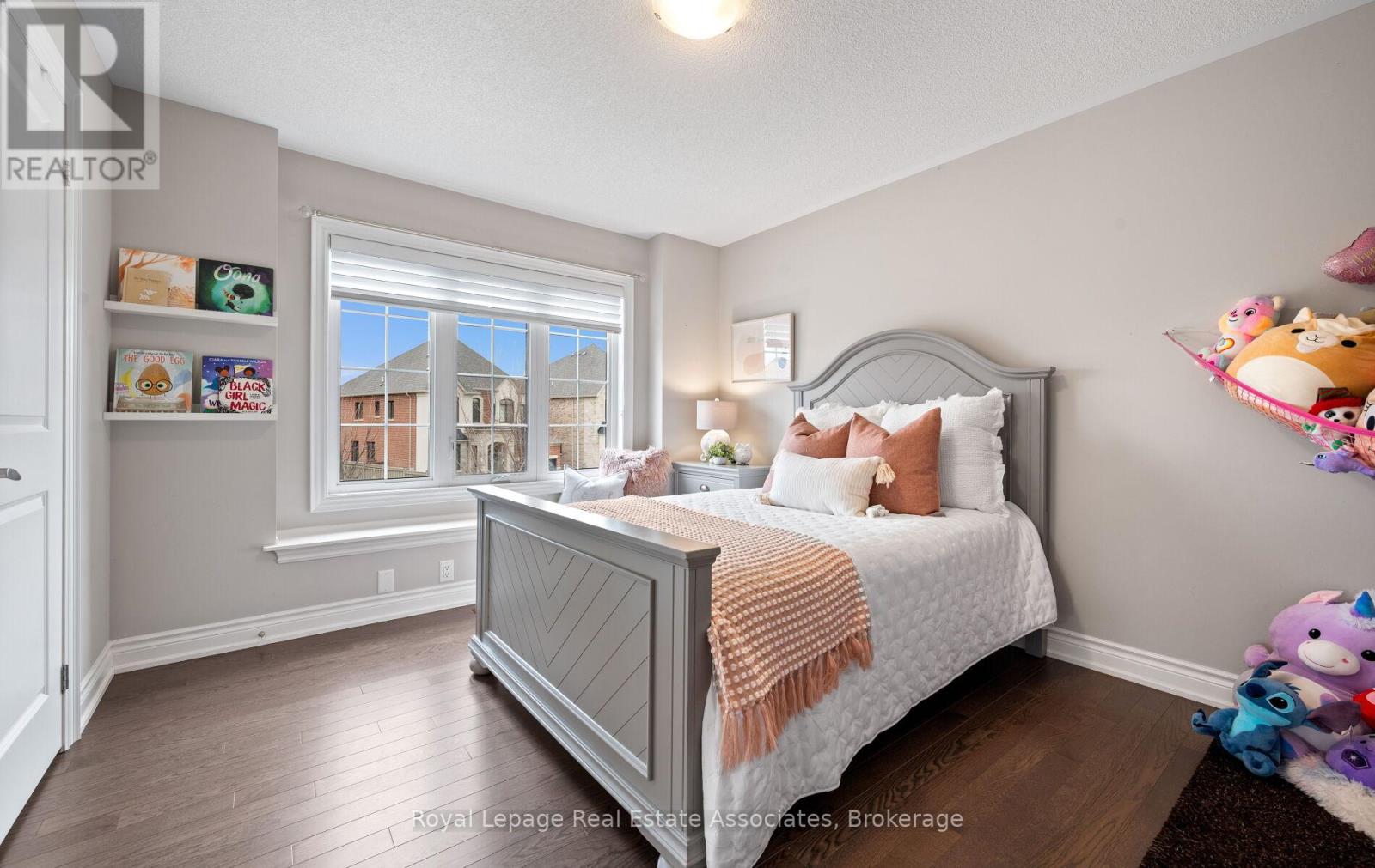 1285 Raspberry Terrace, Milton, Ontario  L9E 1N2 - Photo 35 - W12963120